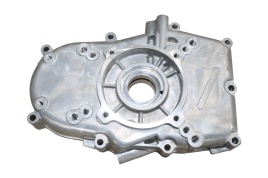 Крышка картера R670D