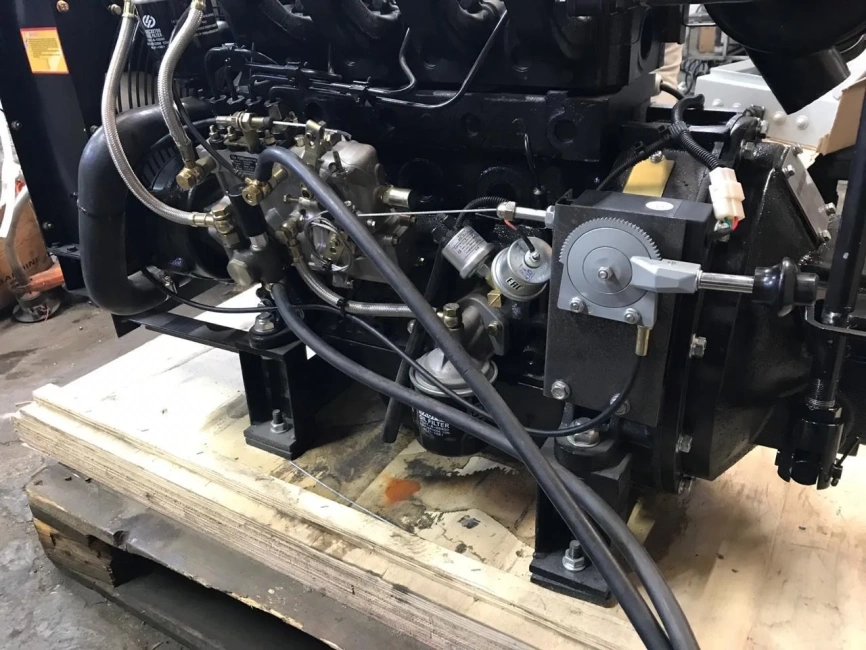 Двигатель дизельный YangDong Y4102 ( 66 кВт / 90 л.с. / 3000 об.мин. )  фото 7